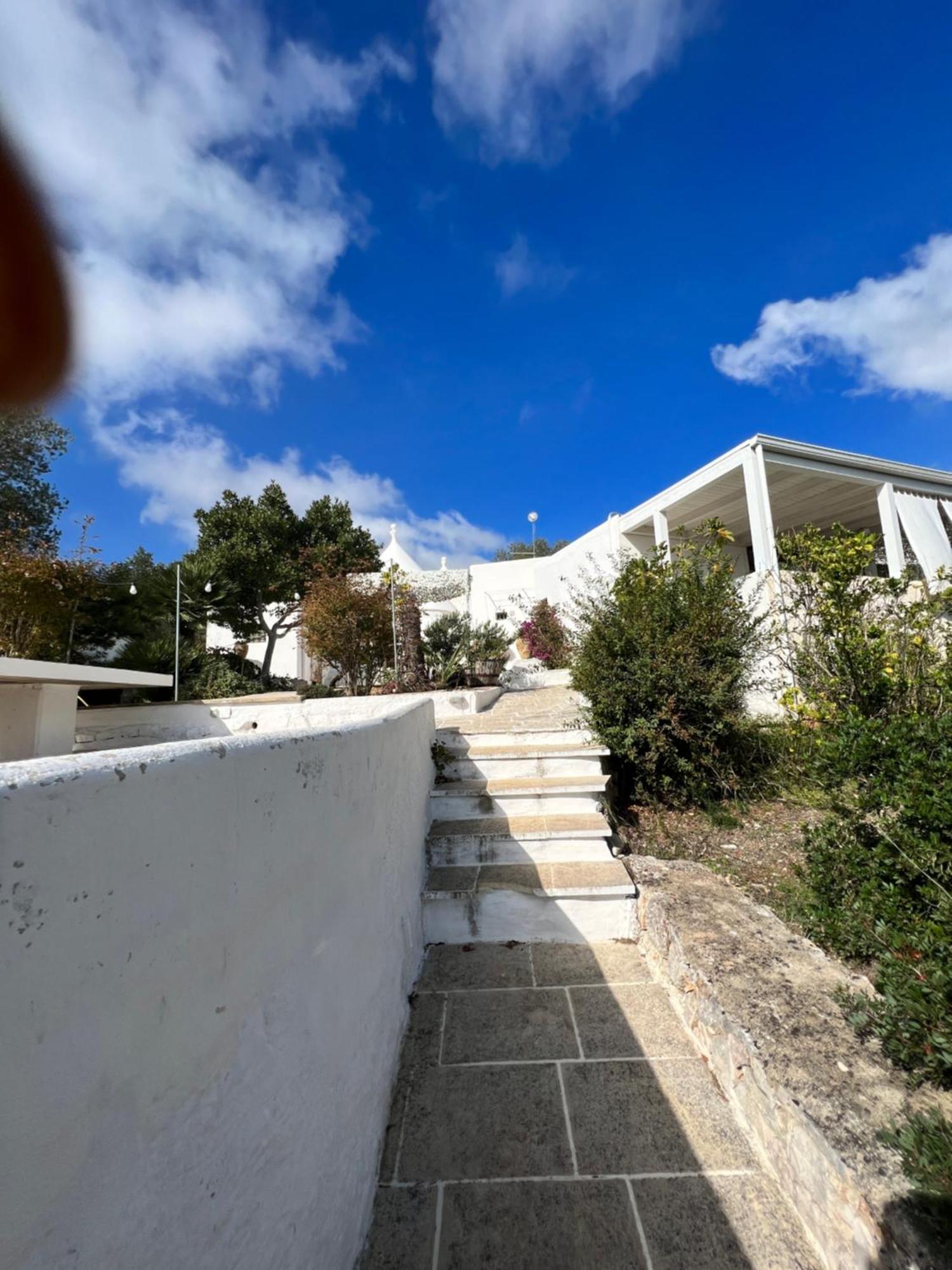 Syconium Trullo And Lamia Gea Charme And History Hotel Ostuni Bagian luar foto