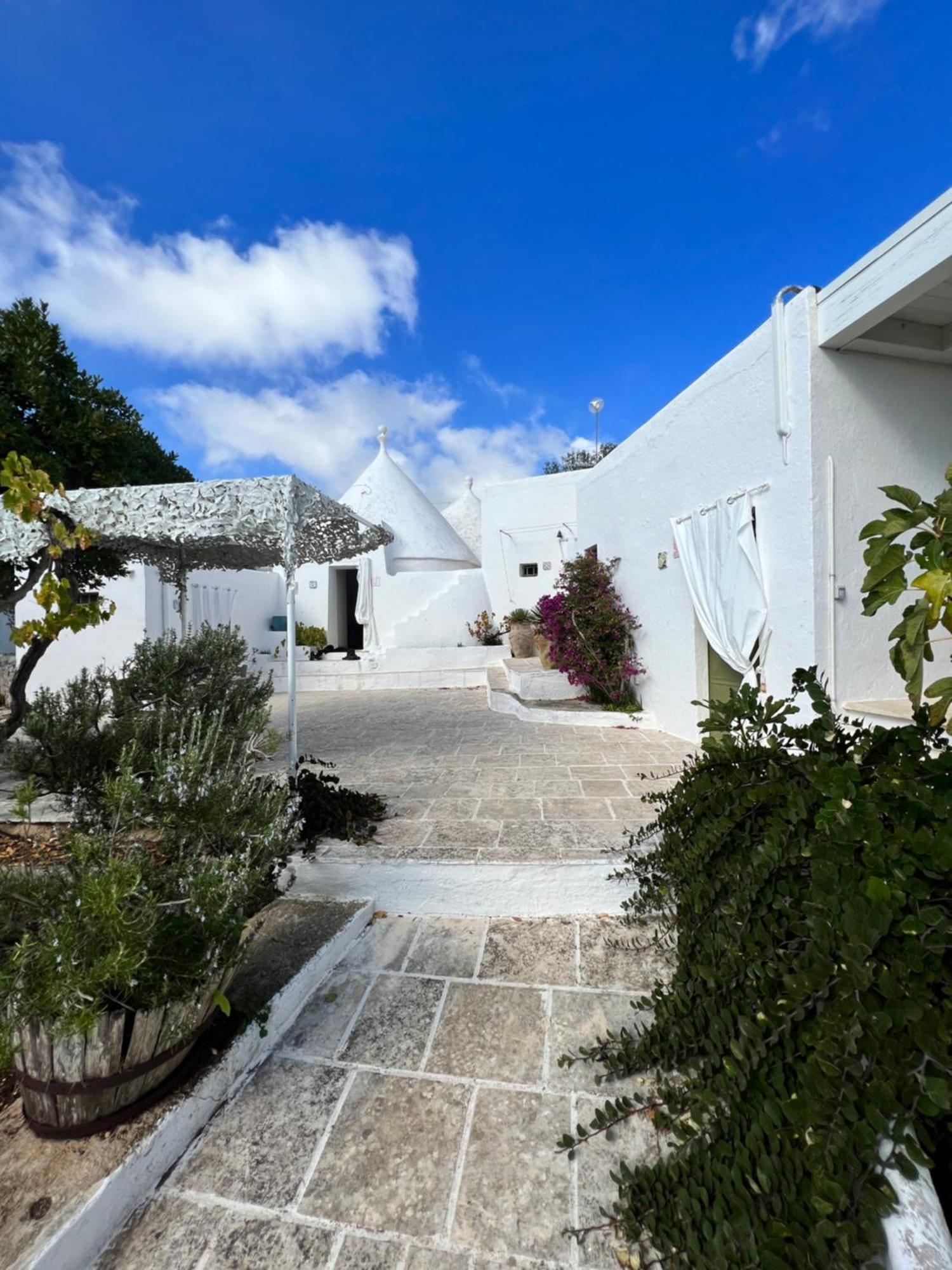Syconium Trullo And Lamia Gea Charme And History Hotel Ostuni Bagian luar foto
