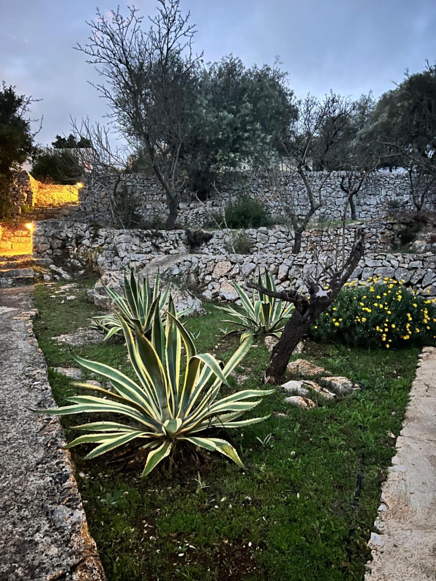 Syconium Trullo And Lamia Gea Charme And History Hotel Ostuni Bagian luar foto
